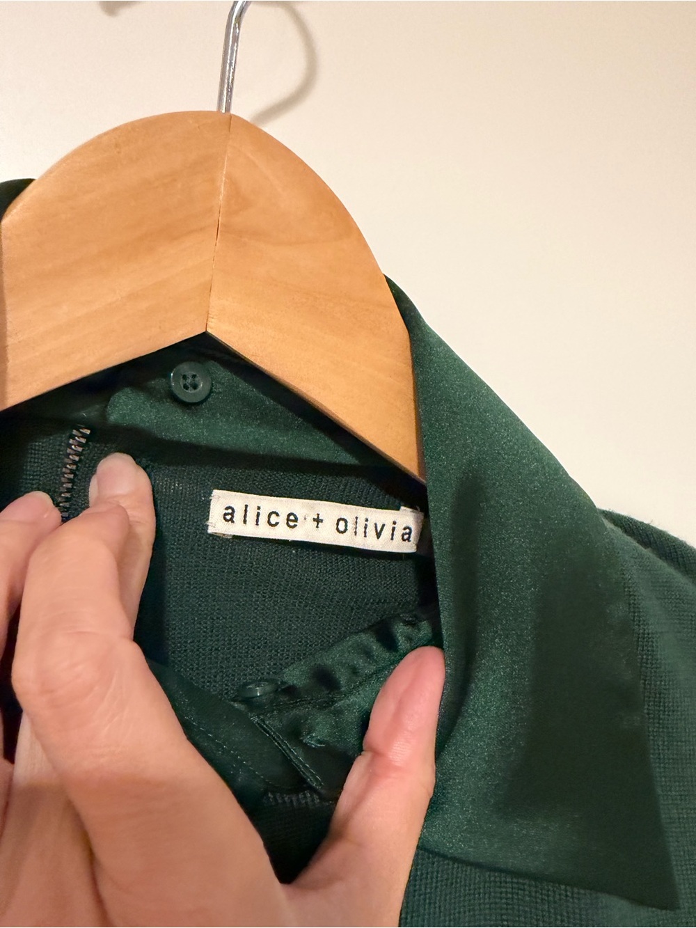 Alice + Olivia Forest Green Collared Sweater - Picture 4 of 4